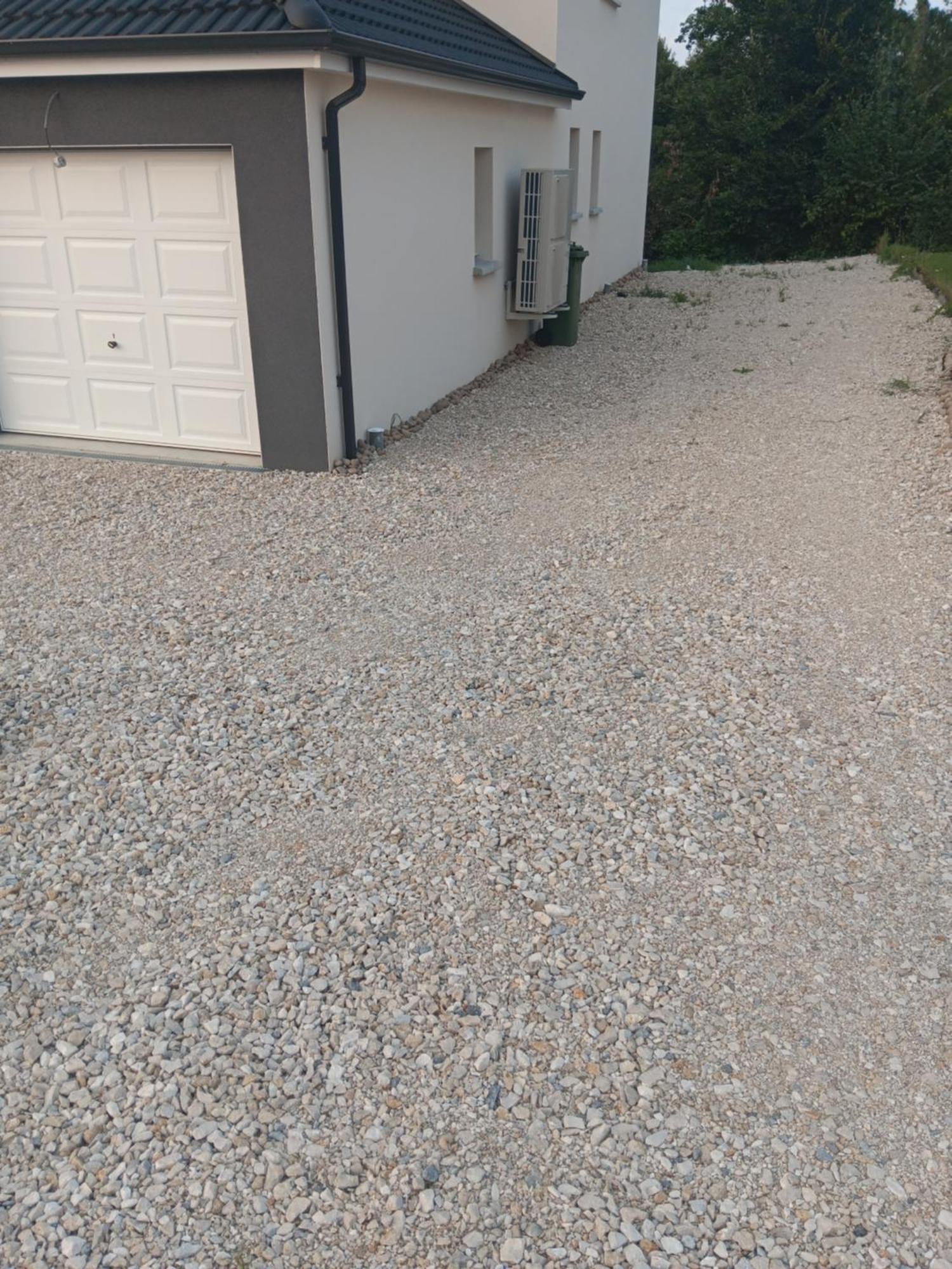 Chambre Privee Dans Une Maison Familiale Charmes  Exterior foto